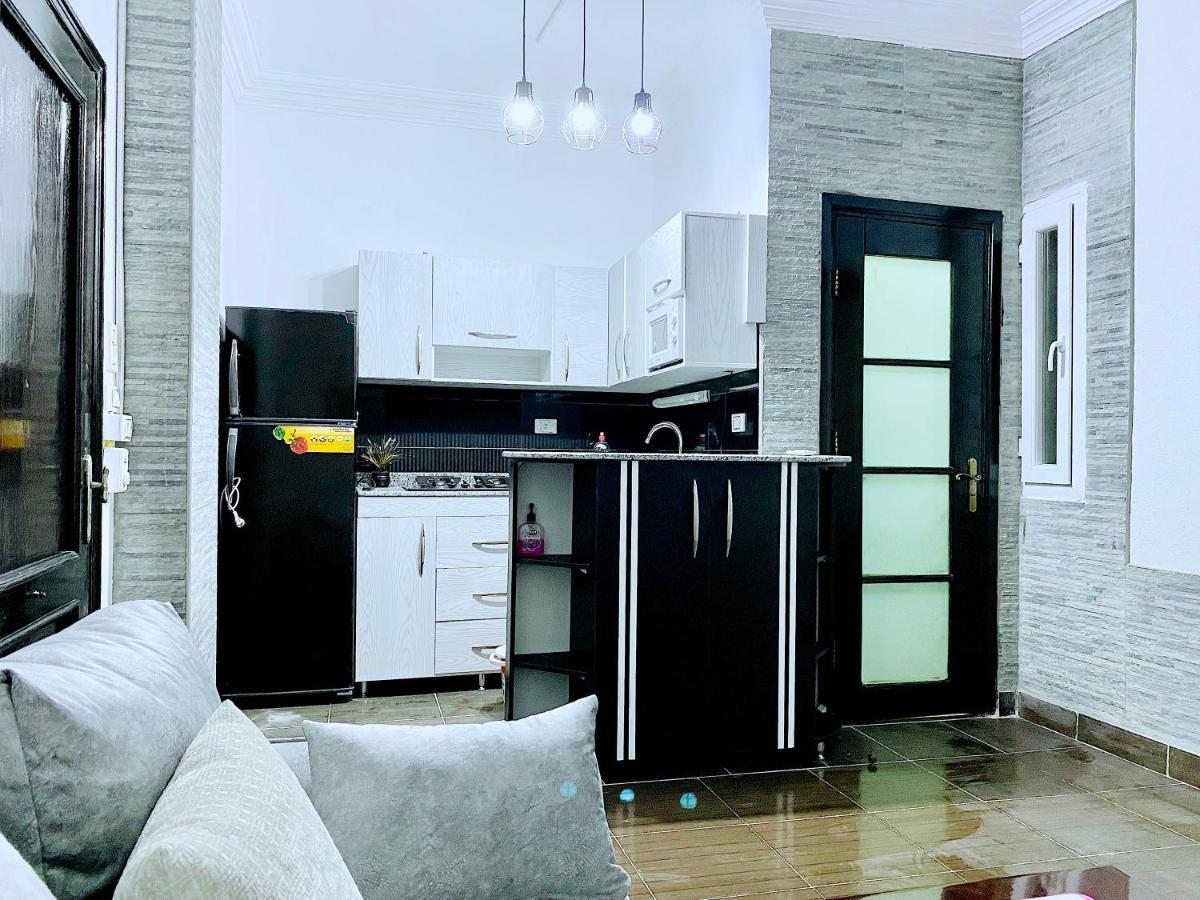 Zebra Apartments Hurghada Center Bagian luar foto