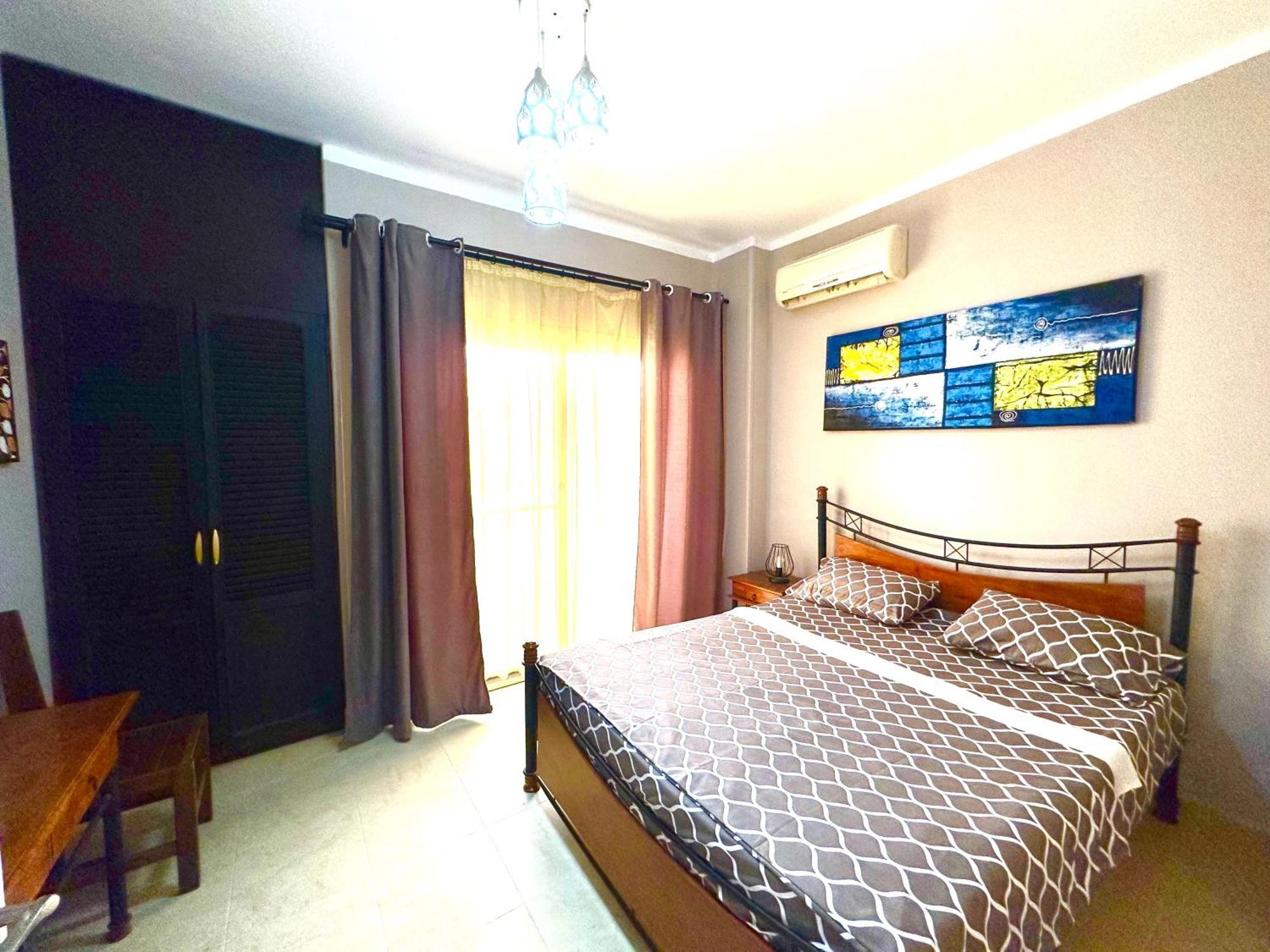 Zebra Apartments Hurghada Center Bagian luar foto