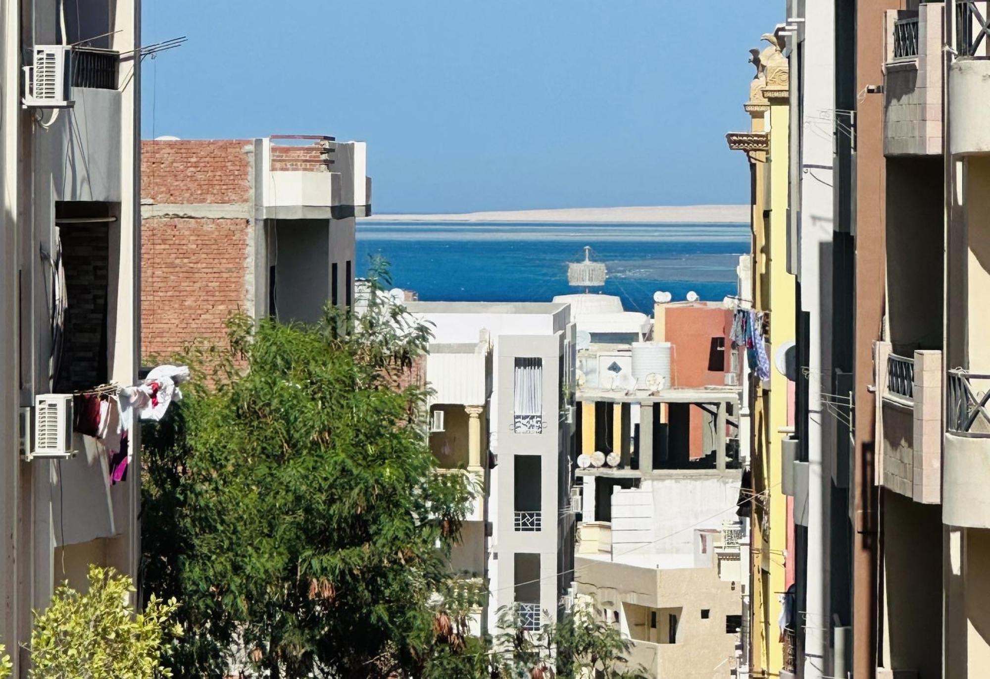 Zebra Apartments Hurghada Center Bagian luar foto