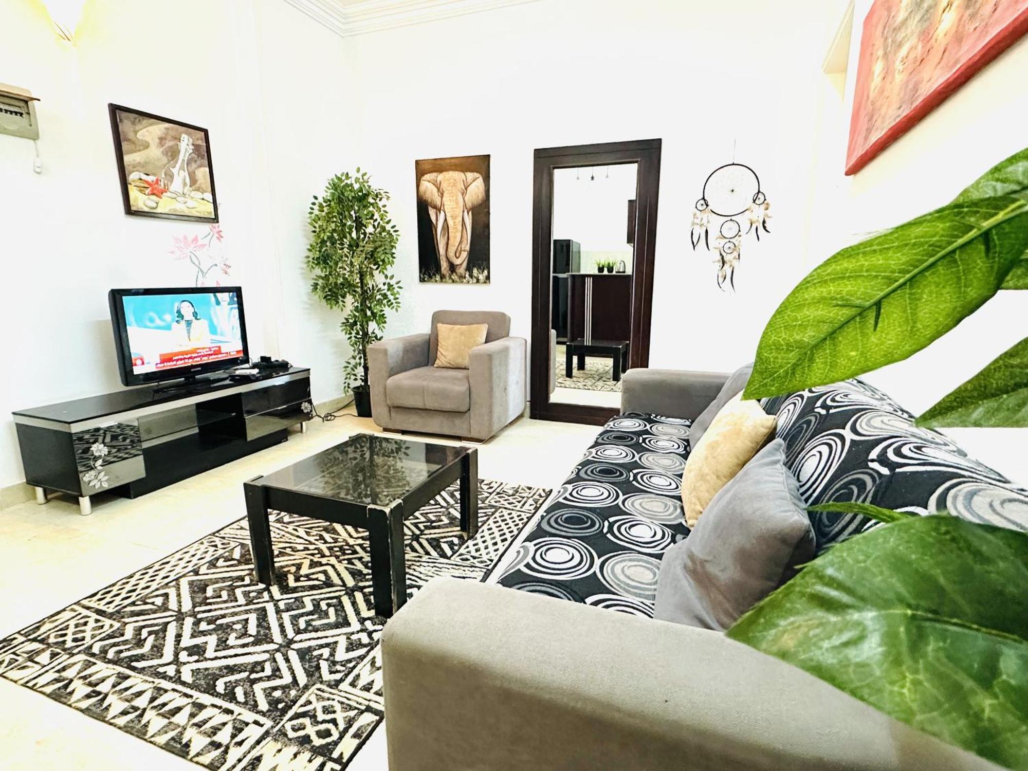 Zebra Apartments Hurghada Center Bagian luar foto